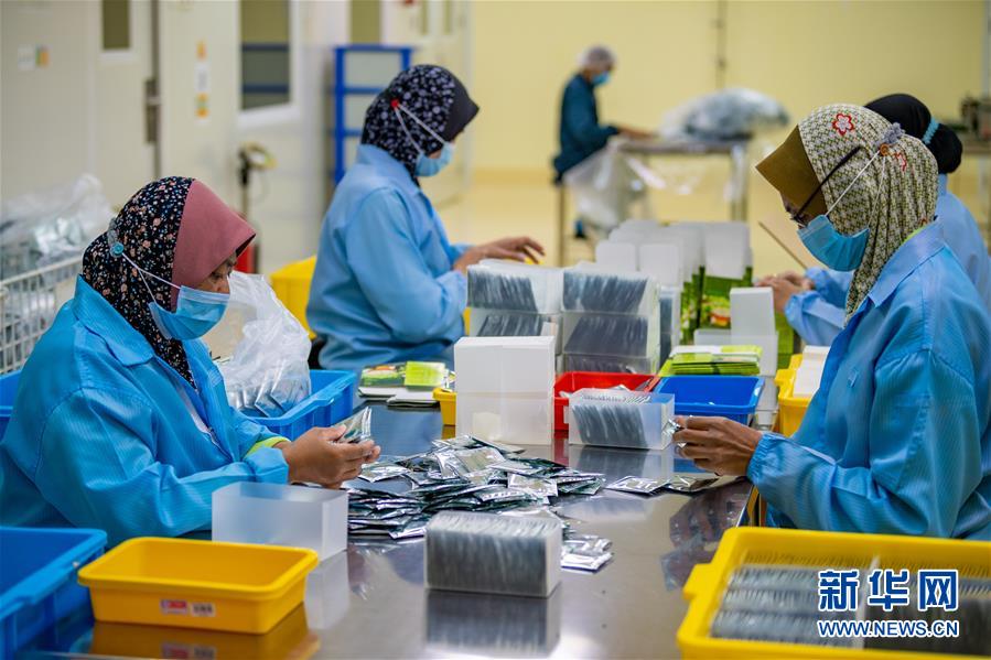 （第三屆進(jìn)博會(huì)&middot;圖文互動(dòng)）（6）專(zhuān)訪(fǎng)：進(jìn)博會(huì)提供了一個(gè)共享中國(guó)發(fā)展機(jī)遇的平臺(tái)