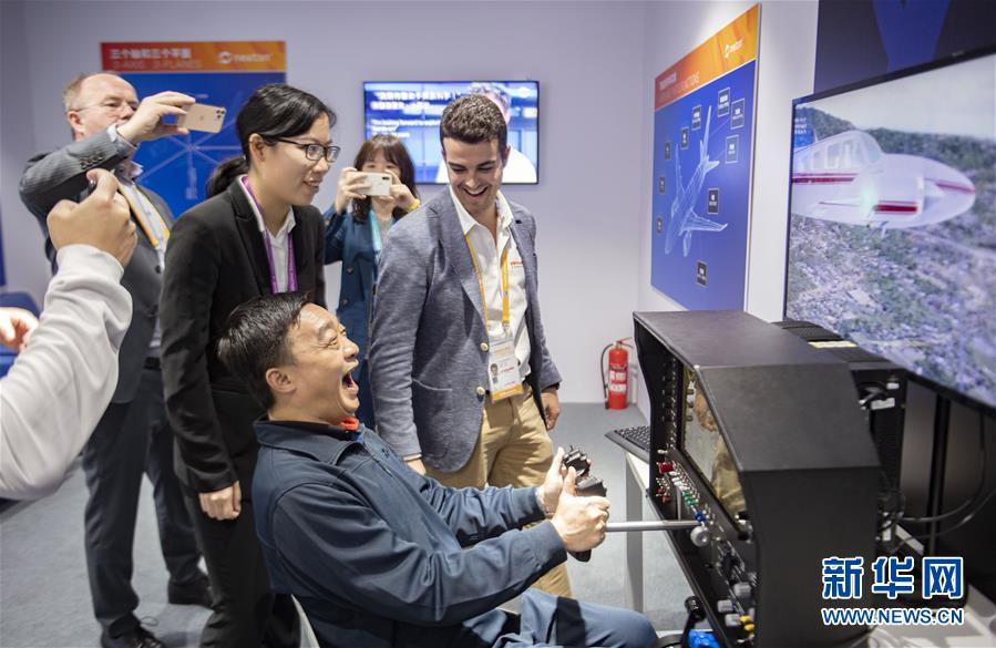 （新華全媒頭條&middot;圖文互動(dòng)）（7）萬(wàn)里寫入胸懷間&mdash;&mdash;記習(xí)近平主席三屆進(jìn)博會(huì)主旨演講