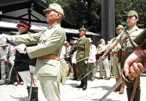 日本的未來正在被右翼綁架？