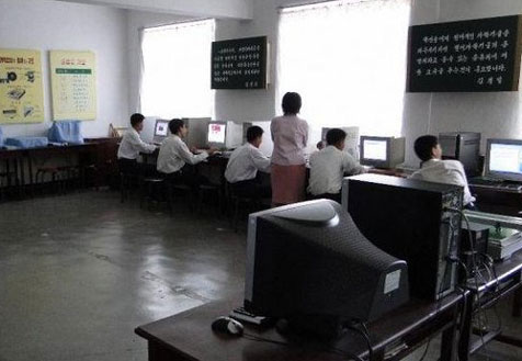 朝鮮斷網(wǎng)，是誰拔的插頭？