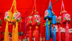 甘肅慶陽端午延續(xù)民俗 香包薈萃&ldquo;飄香十里&rdquo;