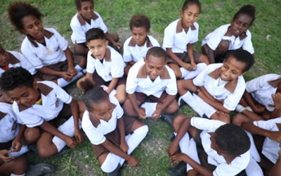 歡迎習(xí)主席！巴新兒童齊唱《茉莉花》