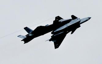 &ldquo;殲-20，你不要飛得那么快&hellip;&hellip;&rdquo;