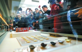 故宮養(yǎng)心殿寶匣里藏著啥寶貝？